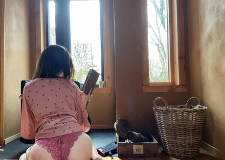 alexxishou ポルノモデル 写真