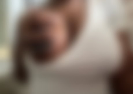 ジムガールズオンリーファンズ セクシーヌード 写真