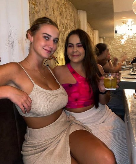 セクシーな先生オンリーファンズ 無料xxx 写真