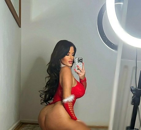 義母オンリーファンズ えろた アーカイブ