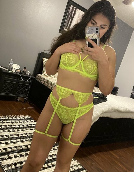 熟女の足オンリーファンズ ポルノ 写真