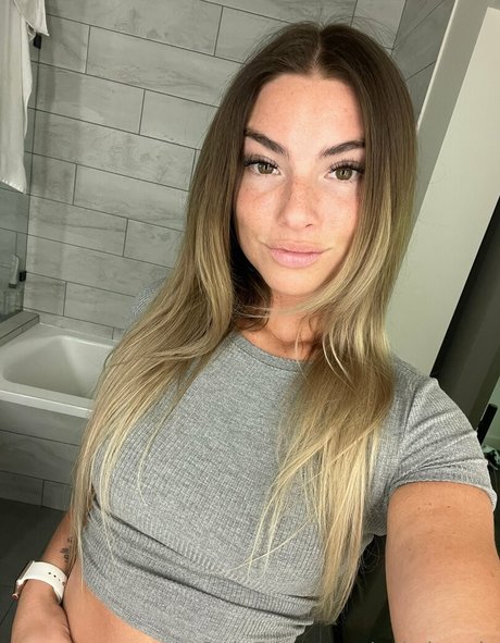 Sabrina Nic 裸のポルノスター 写真