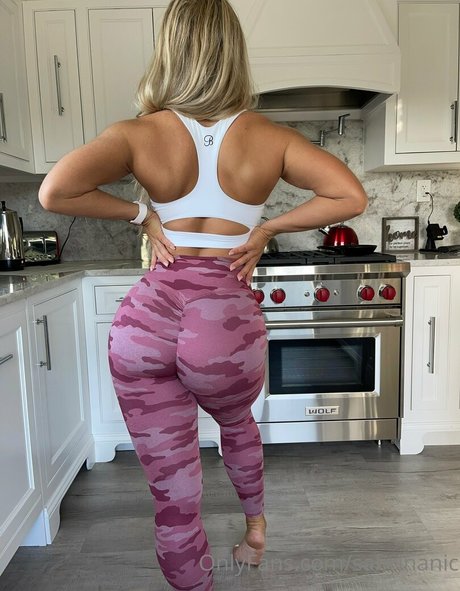 Sabrina Nic トップ女優 画像