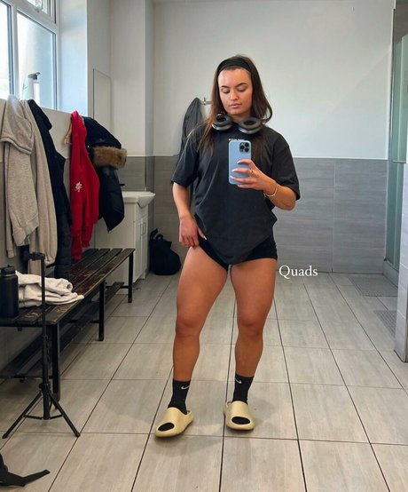 巨大ディルドオンリーファンズ xxx 写真