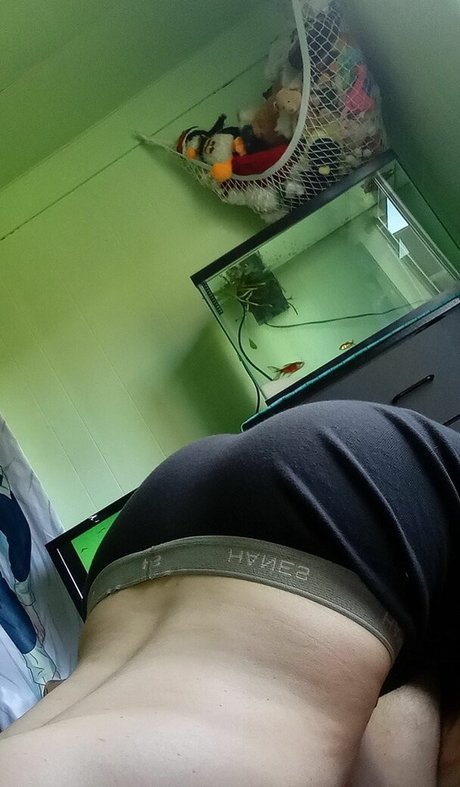 Kaiju Hentai 完璧な女優 ギャラリー