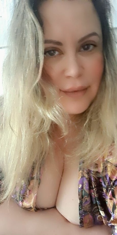 黒檀ペッギングオンリーファンズ 無料ヌード 画像