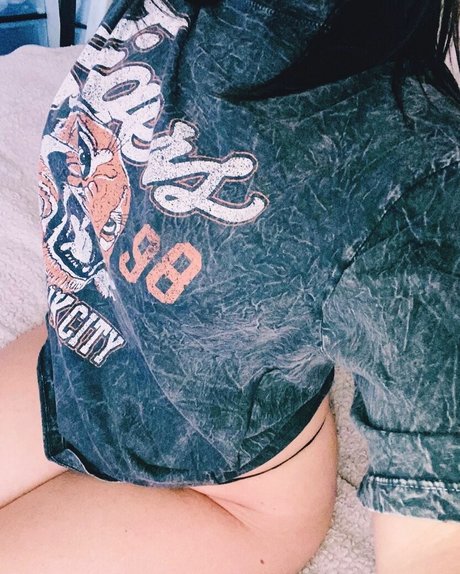 Bellasworld4u アダルトスター 画像