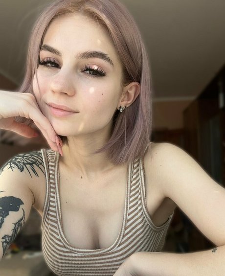 Sly korina ポルノスター 画像