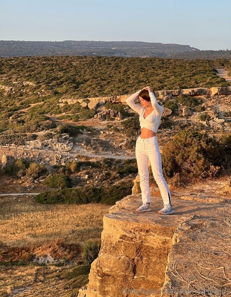 lanayasweet アート女優 画像