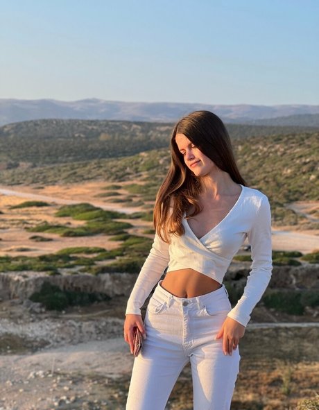 lanayasweet ヌード女優 写真