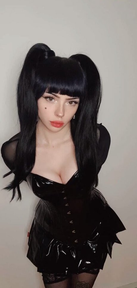 Emma Langevin アートスター 写真