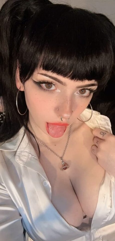 Emma Langevin ポルノスター 画像