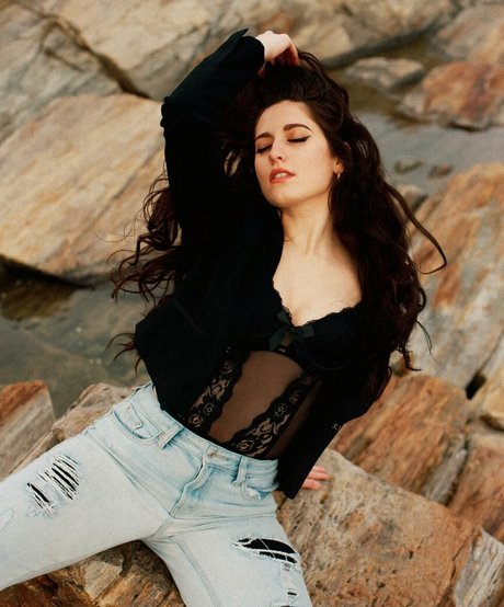 黒檀の指入れオンリーファンズ 美しい裸 写真