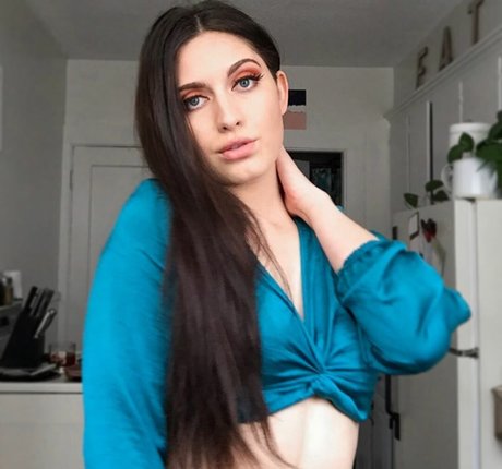 巨乳アマチュアオンリーファンズ アートポルノ 画像