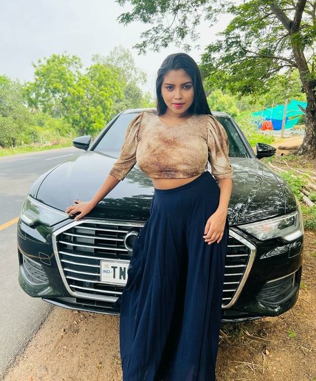 スムーズなオンリーファンズ 無料ポルノ 写真