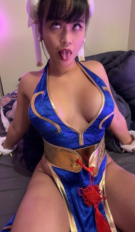 asian eye 最高のポルノスター ギャラリー