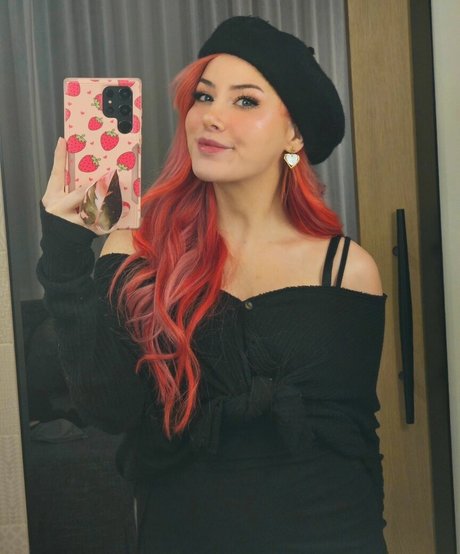 ItsLeslie 独占スター 画像