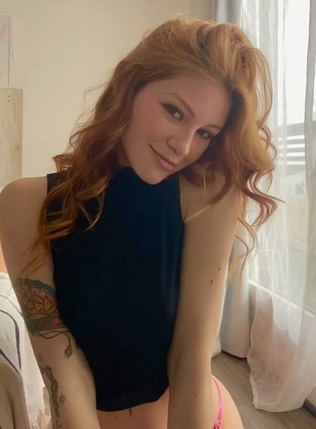 aliciaginger ホットなスター 画像