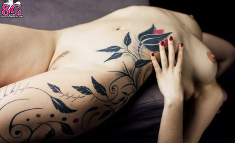 Mnemozyne ヌードモデル 画像