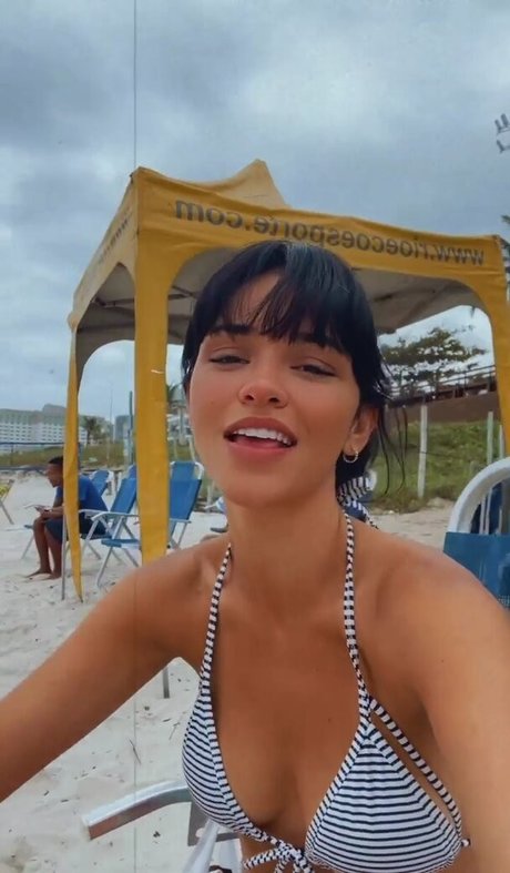 ヌード妻オンリーファンズ ホット裸 画像