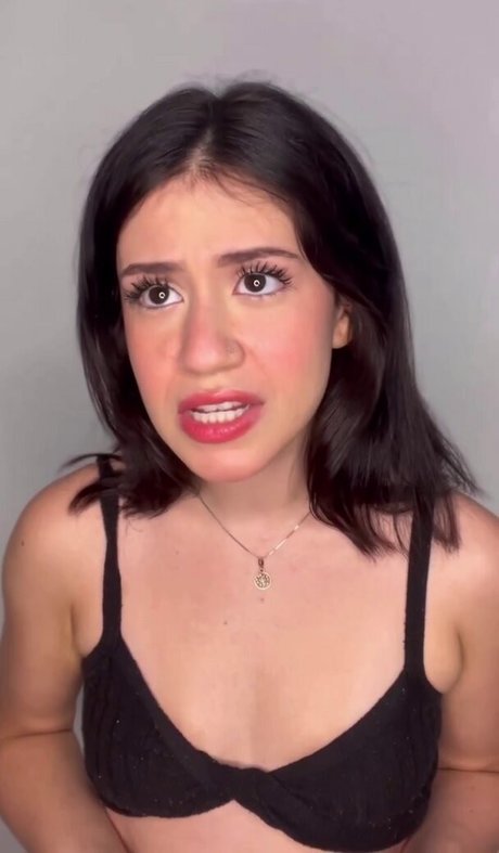 ビーチセックスオンリーファンズ HD 写真