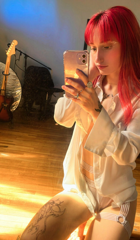 アナルコスプレオンリーファンズ エロチック 画像