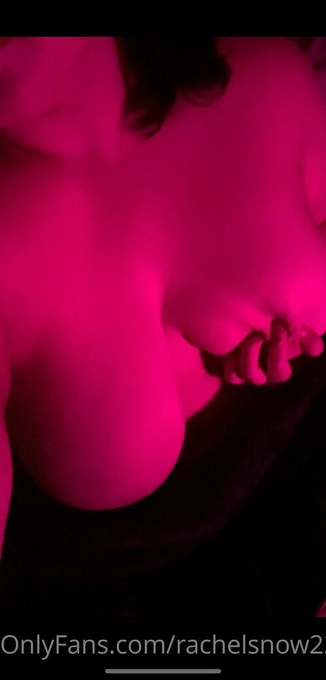 rachelsnow22 ホットスター 画像