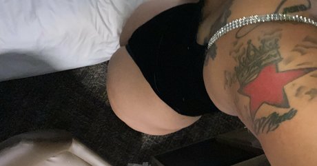 おばあちゃんの熟女オンリーファンズ ポルノ 画像