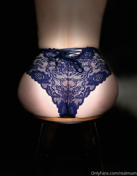 切断者オンリーファンズ 無料裸 写真