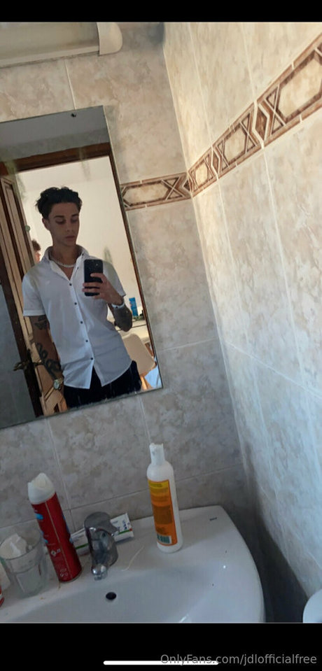 jdlofficialfree ポルノスター ホット 写真