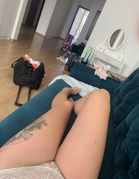 Kittycashew 無料女優 写真