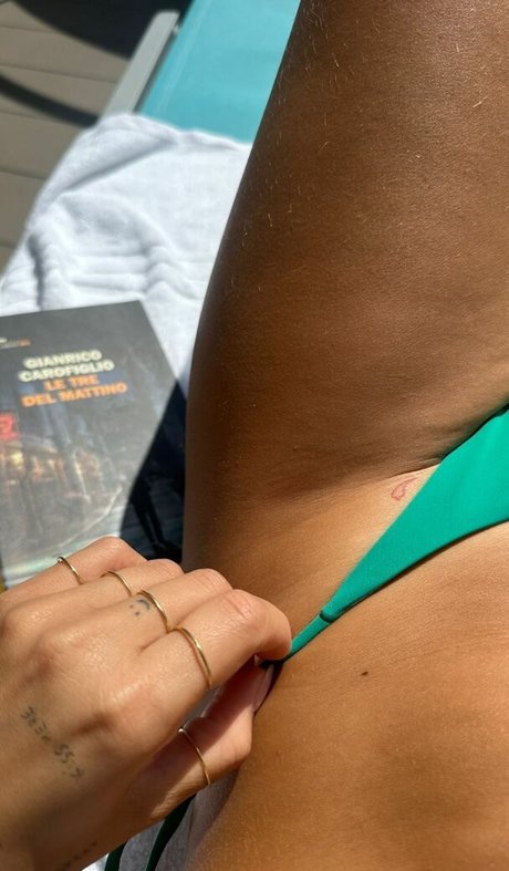 mynameisfrancescabiella ポルノスター ヌード 写真