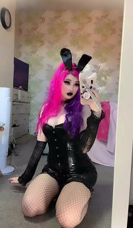 DeannaDarby アートスター 画像