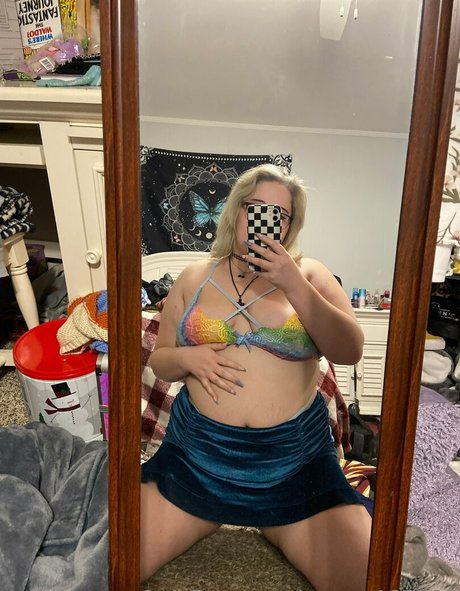 aurora188702 ポルノモデル 画像