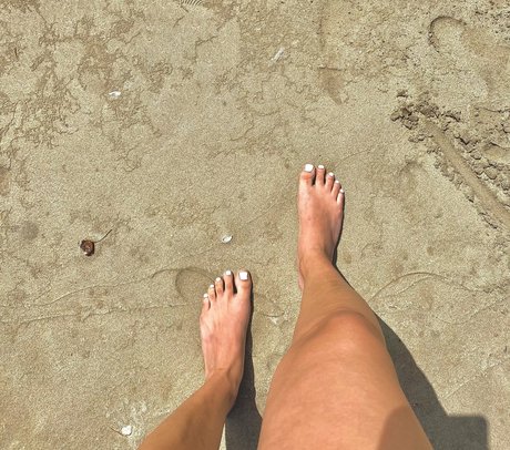 walkingaia ヌードのポルノスター 写真