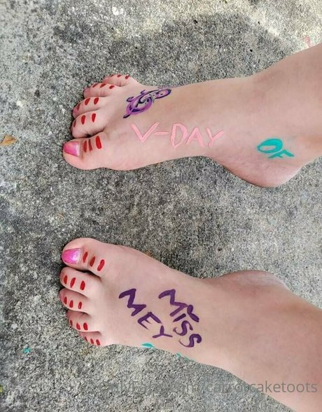 筋肉トランスオンリーファンズ ヌード 写真