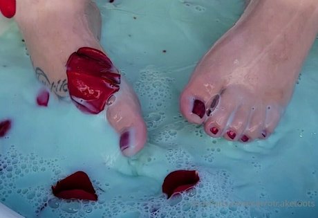 carrotcaketoots エロティックモデル 写真