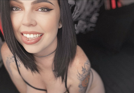 Thesunshinnettv スター ギャラリー