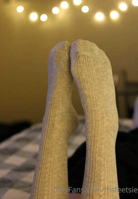 msfeetsie ポルノ女優 ギャラリー