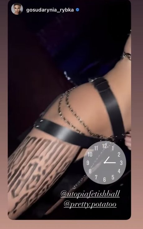 セーリングオンリーファンズ セクシーヌード 写真