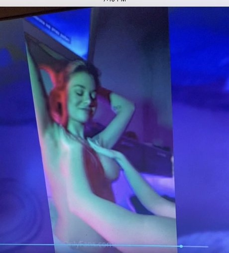 Janna Pavlova 素敵なモデル アーカイブ