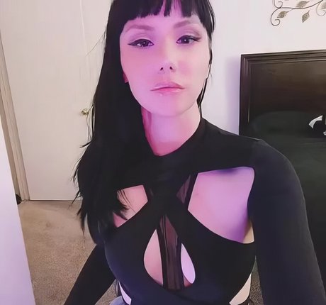 VeronikaBlak アダルトスター 写真