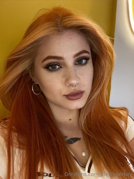 POV 熟女 オンリーファンズ ヌード 写真