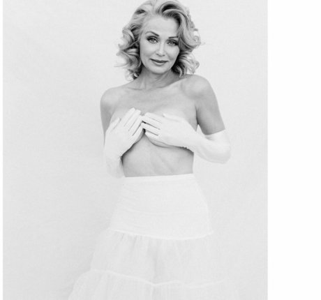 Kathy Jacobs 完璧なスター 写真