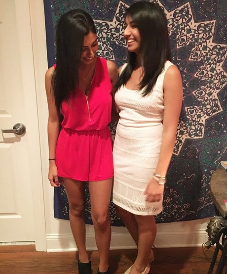 Sasha Kalra エロティックなスター 画像