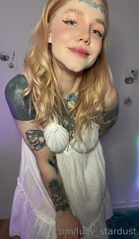 lucy kinky トップスター 写真