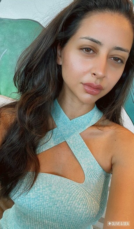 Serena Milan ポルノスター セックス 写真