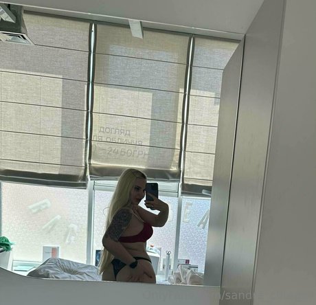 misss sandra vip 独占ポルノスター 写真