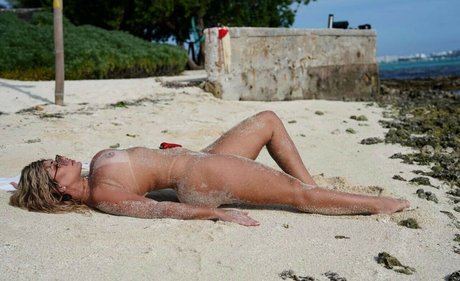 フィットネスコーチオンリーファンズ えろた 写真