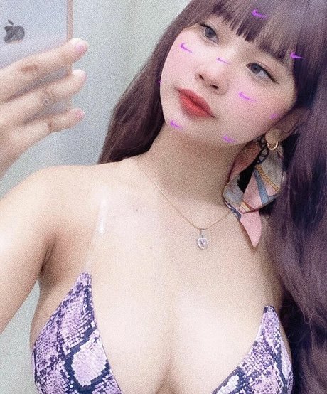 ゲイのチンポオンリーファンズ ポルノ 写真